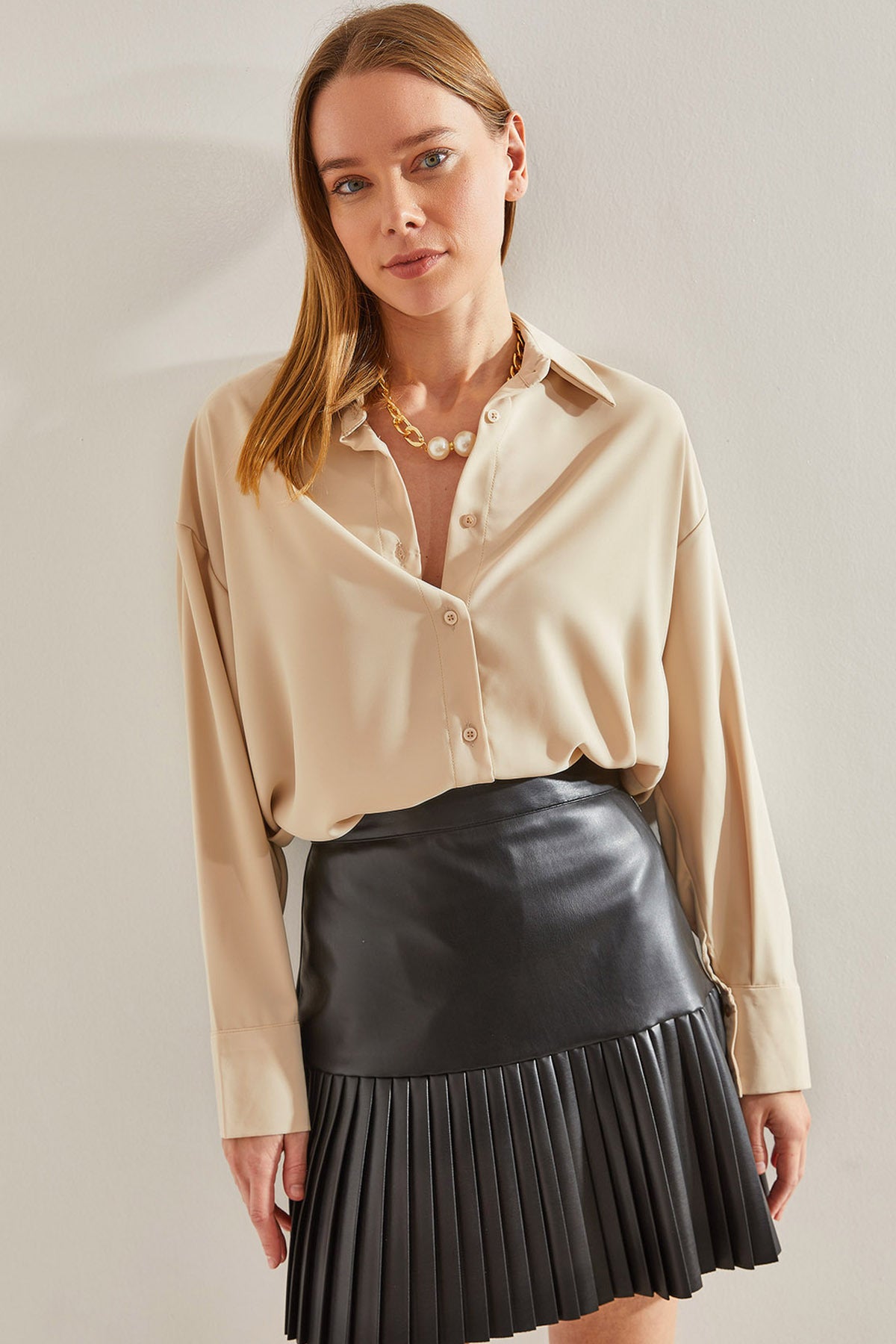 Women's Basic Satin Shirt 60091011