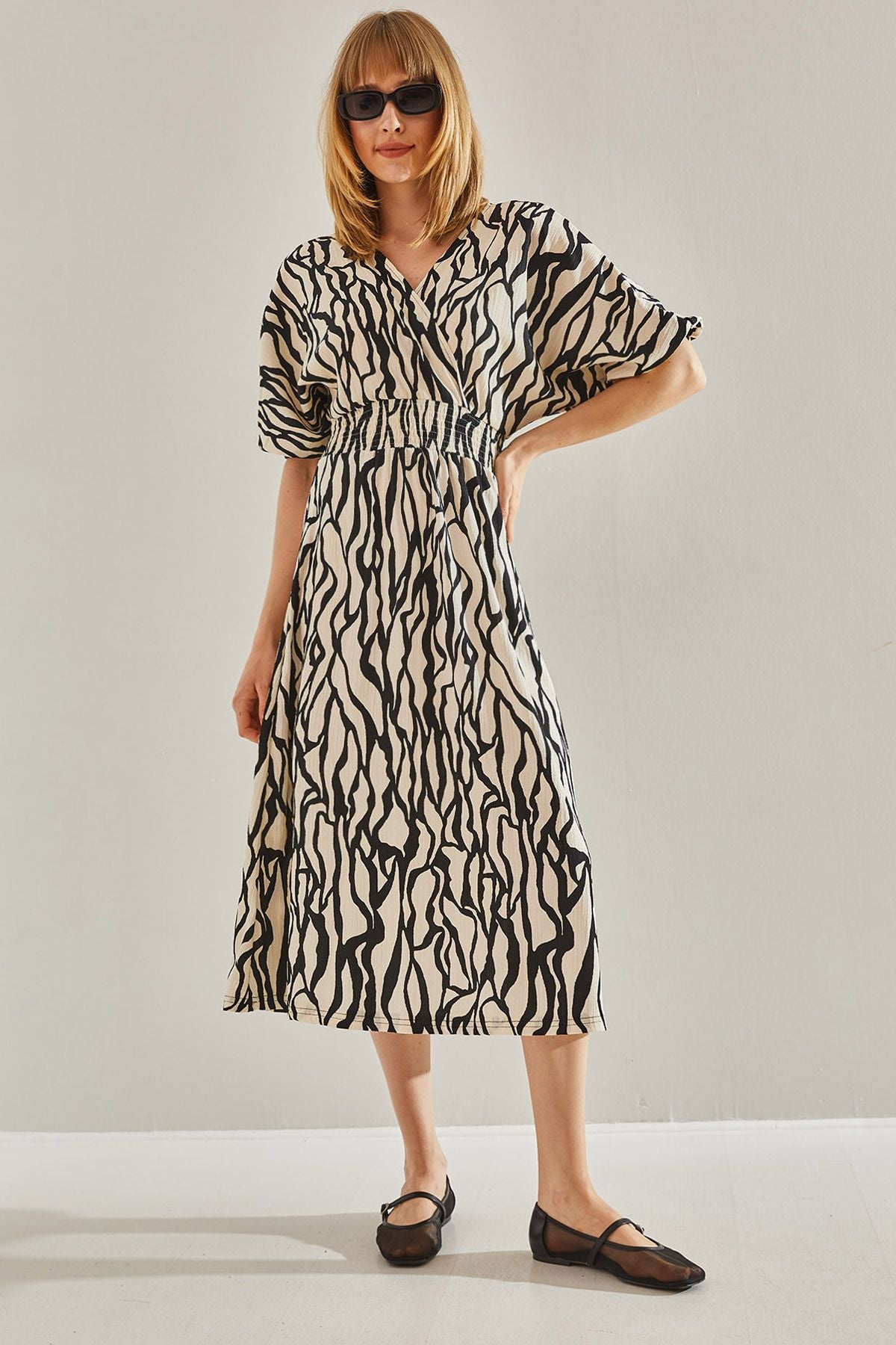 Female Black Bürümcük Fabric Waist Band with Rubber Cruve Collar Dress 60251002
