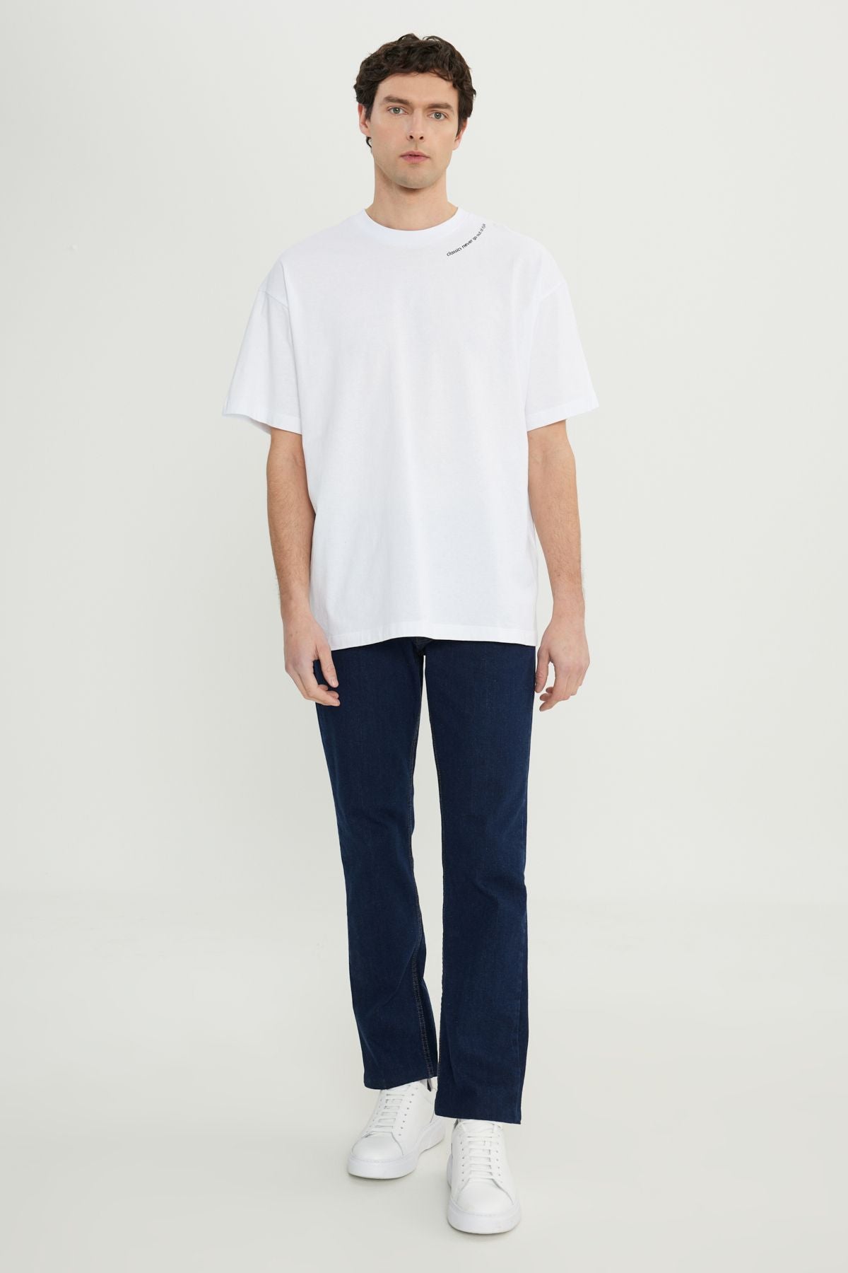 Men's White 100 %Cotton Oversizle Fit Casual Cut Bicycle Printed T -shirt