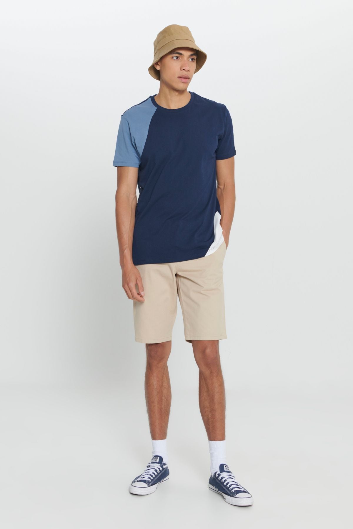 Men's Beige Slim Fit Narrow Cut Amelery 100 %Cotton Casual Chino Shorts