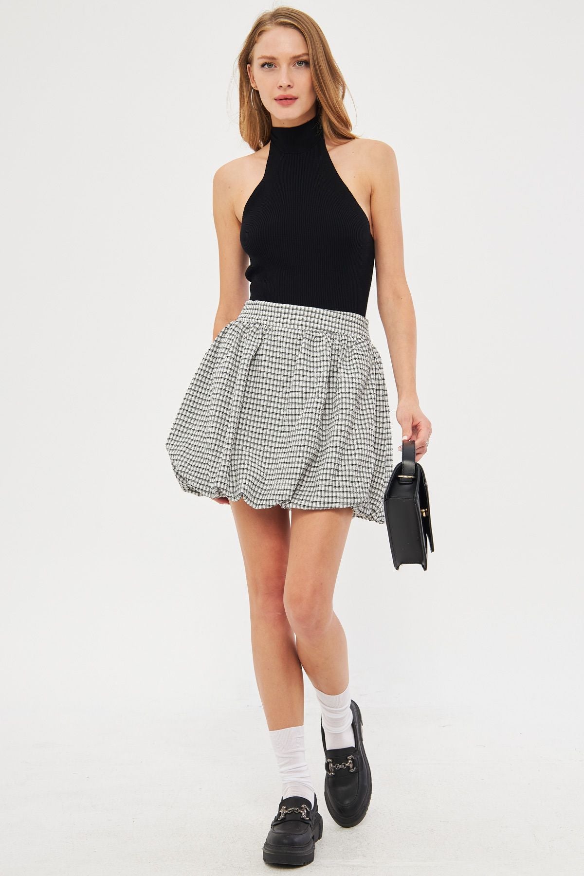 Female Black Plaid Fabric Behind Rubber Side Zippered Balloon Skirt ARM-24Y001107