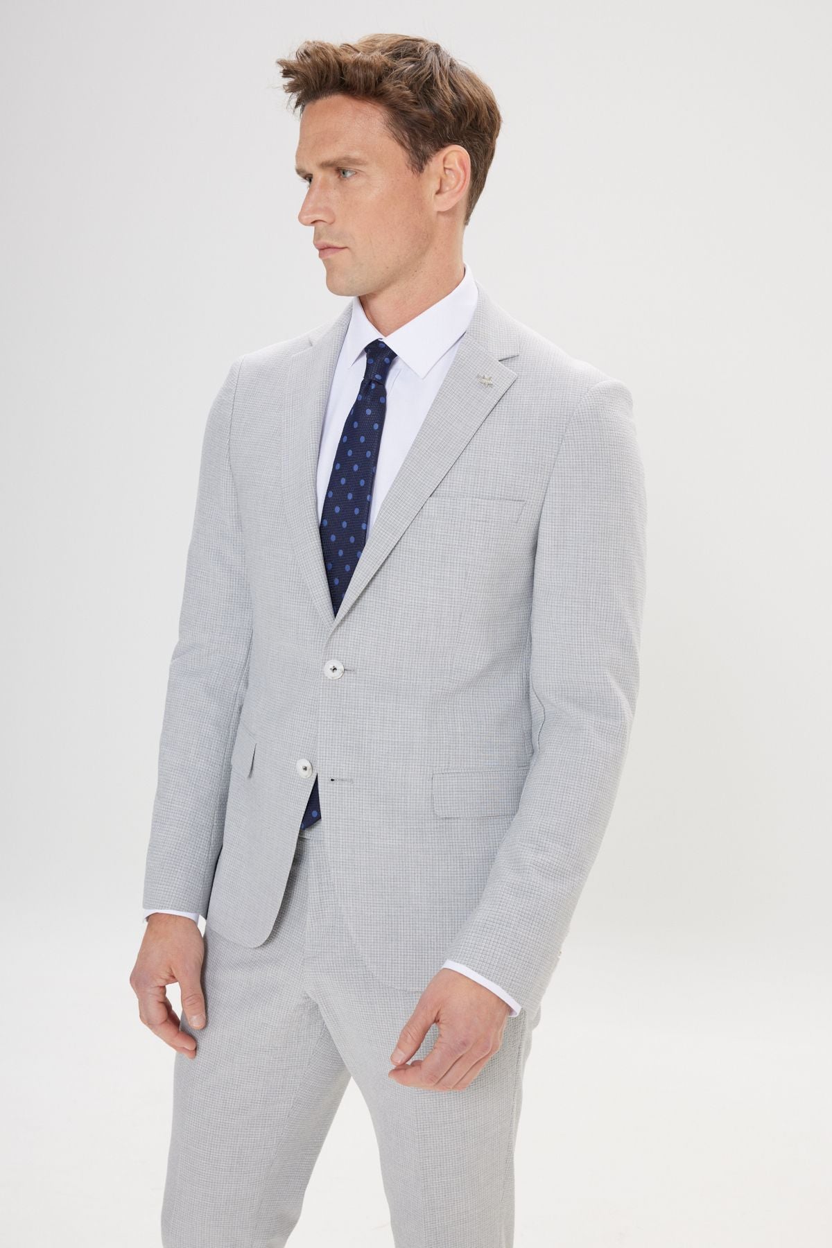 Men's light gray slim fit narrow cutting mono collar wafer patterned suit suits
