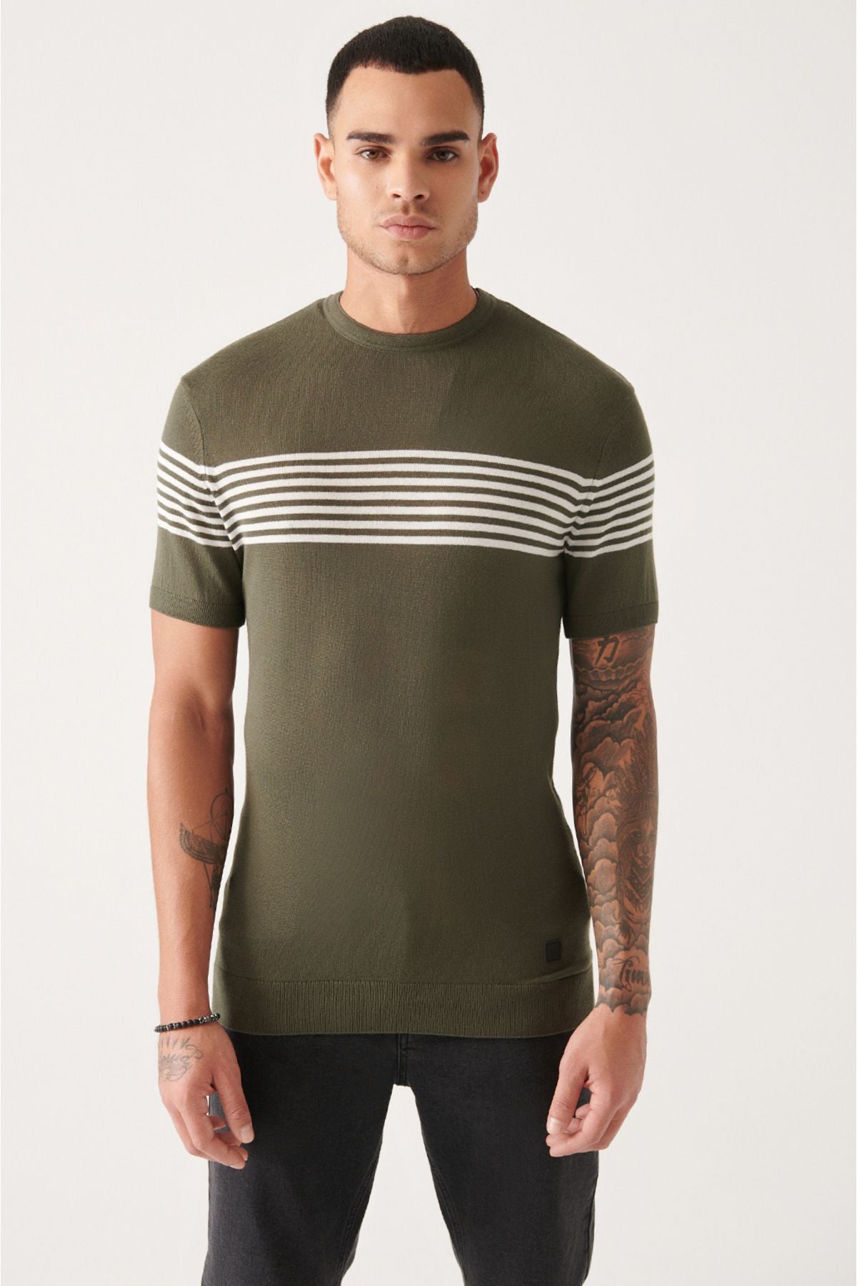 Men's Khaki Bicycle Neck Breast and Band Line Detailed Knitwear T-Shirt A31y5116