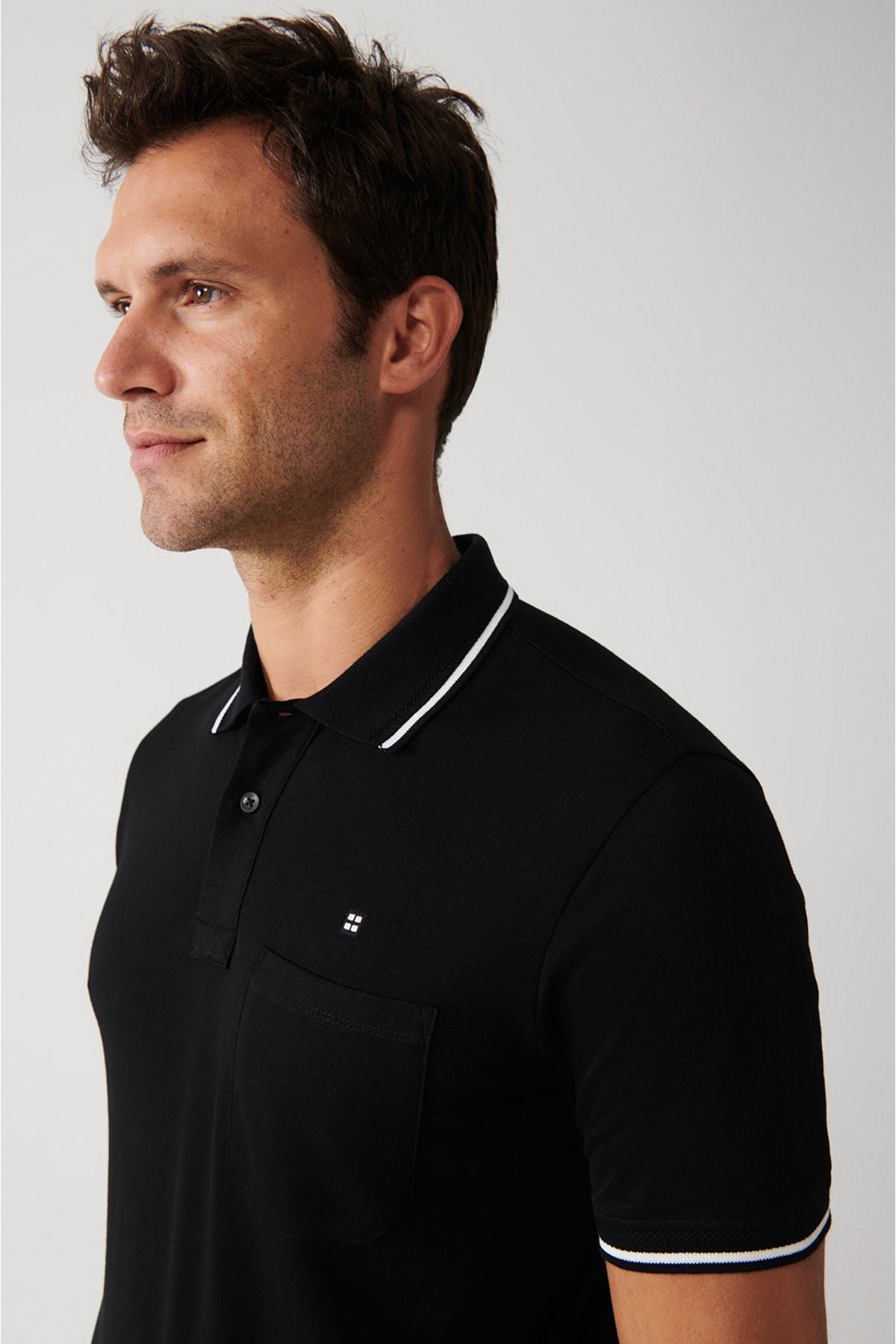 Men's black curved collar with 2 buttoned polo collar t-shirt E001031