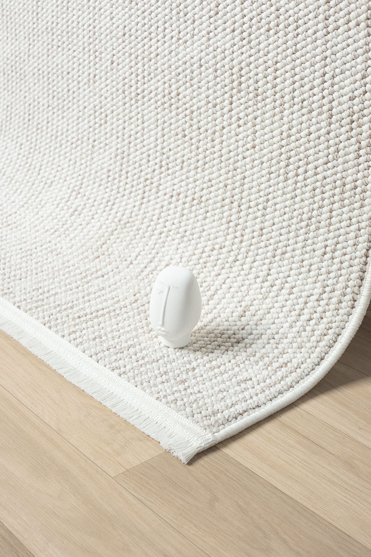 Naturel Curl with soft textured White Beige Isandinav Carpet