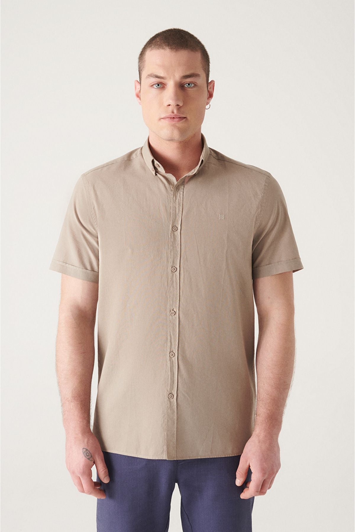 Men's mink buttoned collar 100 %cotton soot short sleeve shirt E002210