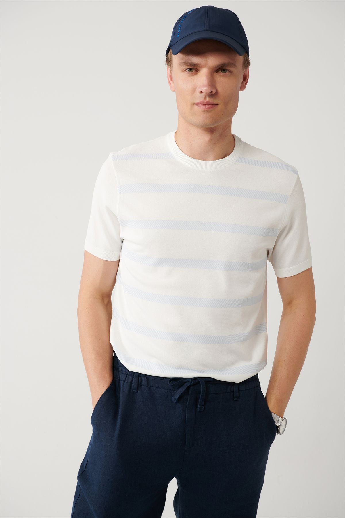 Men's Ecru Bicycle Collar Rayon striped knitwear T-shirt A41y5031
