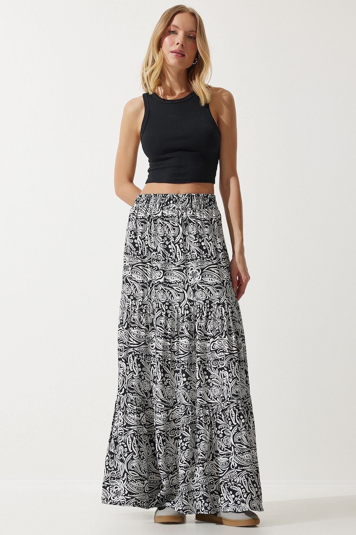 Female White Black Flower Patterned Volan Viscose Skirt DD01310