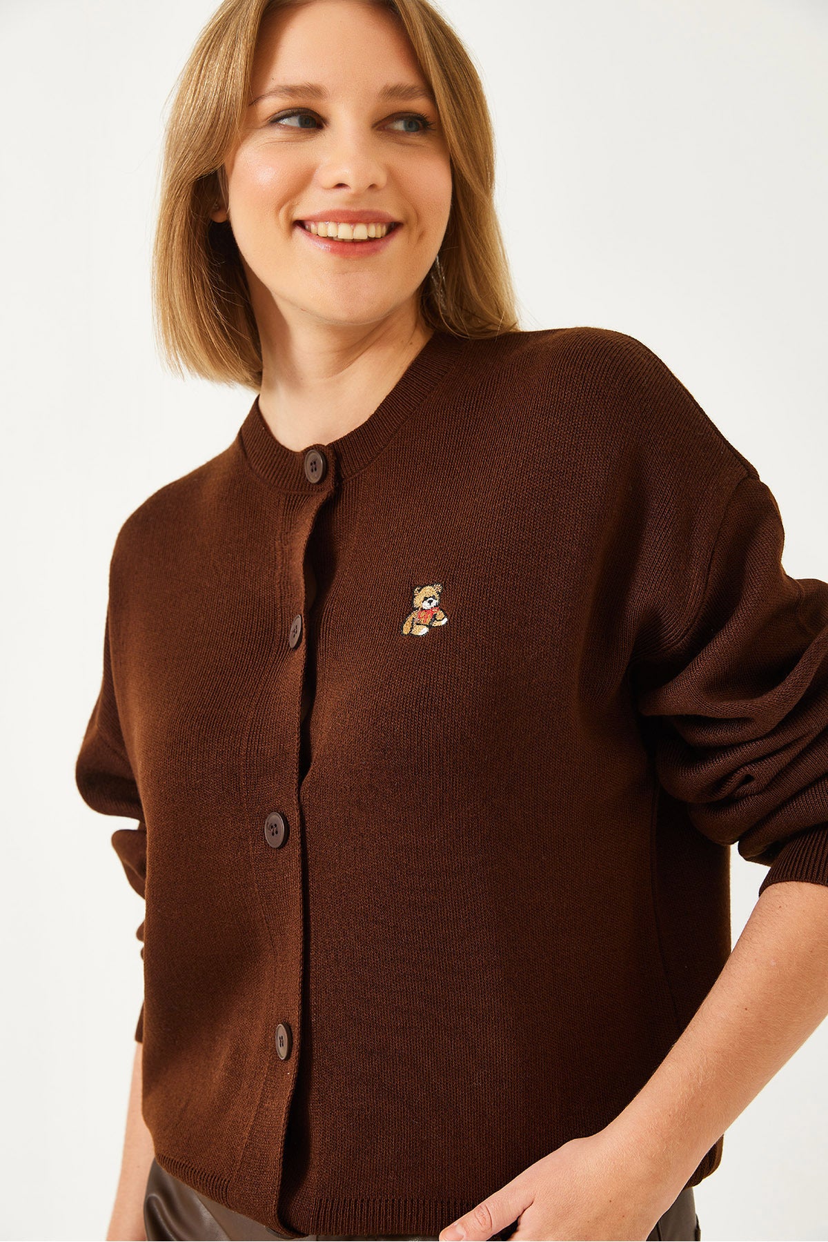 Women's Teddy Embroidered Buttoned Knitwear Cardigan TH241126 60261173