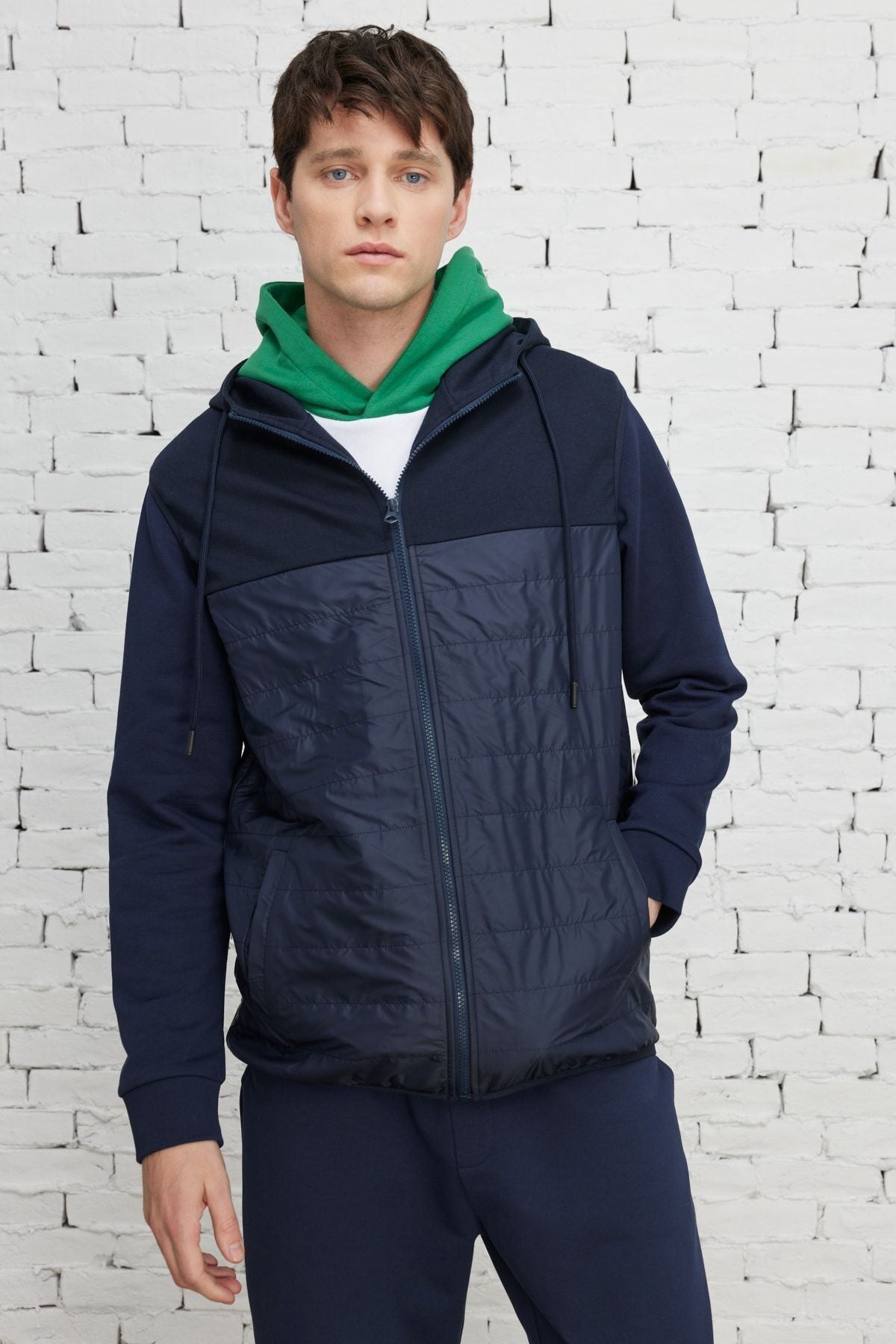 Men's Navy Blue Standard Fit Normal Cut Hooded Cotton Sweatshirt Vest