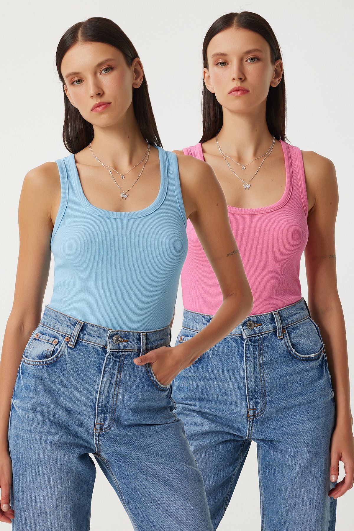 Woman Pink Sky Blue 2 Piece Wicks Thick Hanger knitted athlete HJ00010