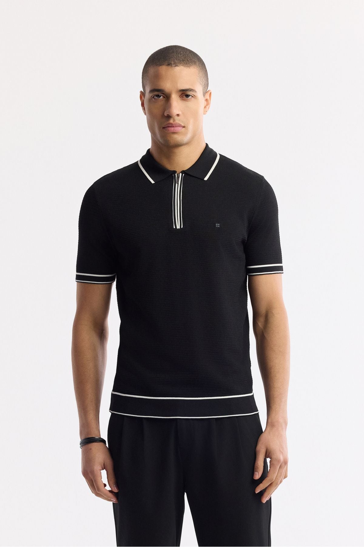 Men's black zipper polo collar textured rayon knitwear T-shirt A51y5165