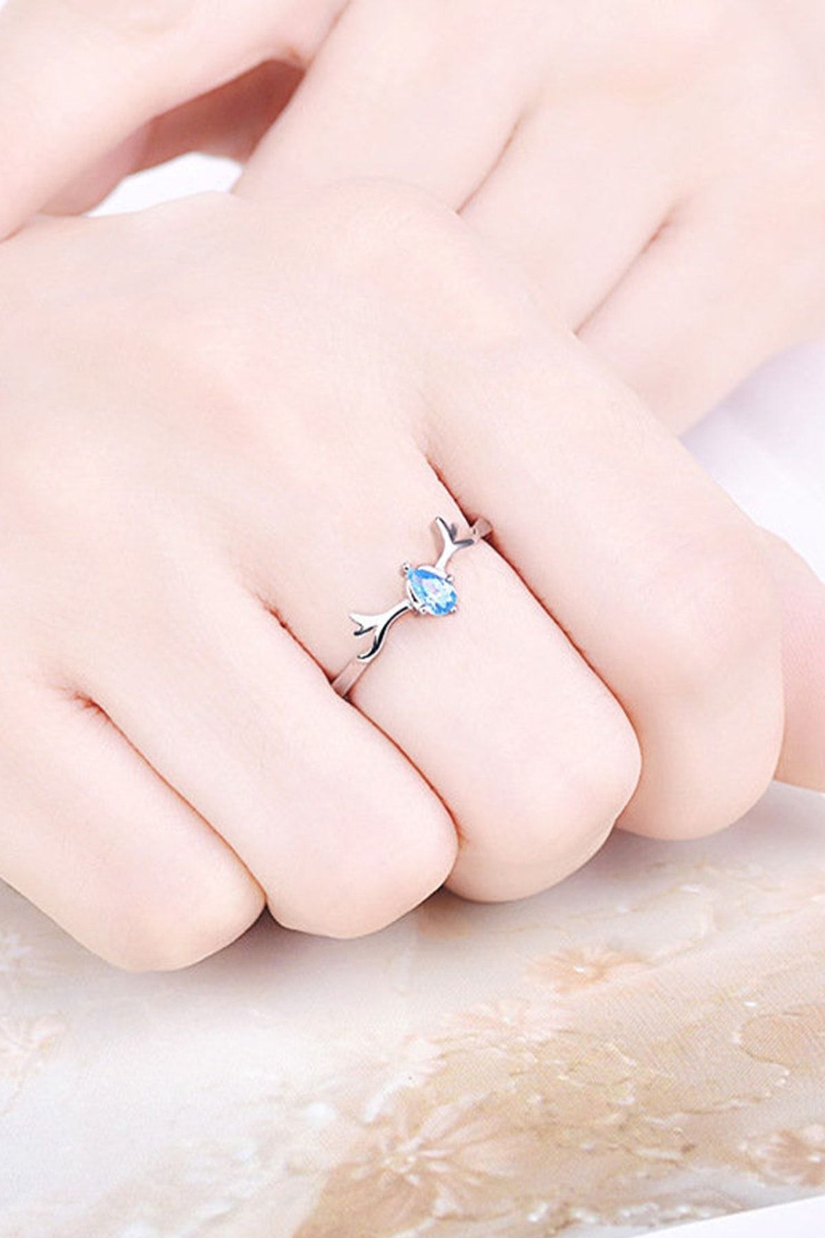 Aqua Stone with Deer Motif Silver Silver Plated Double Alyans Ring