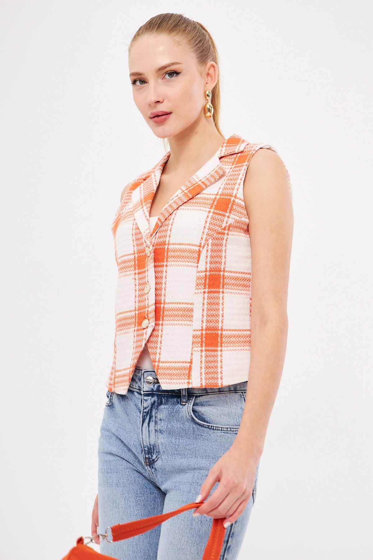 Female Orange Men's Collar Sitting on the Body Lined Ekose Vest ARM-25K001032