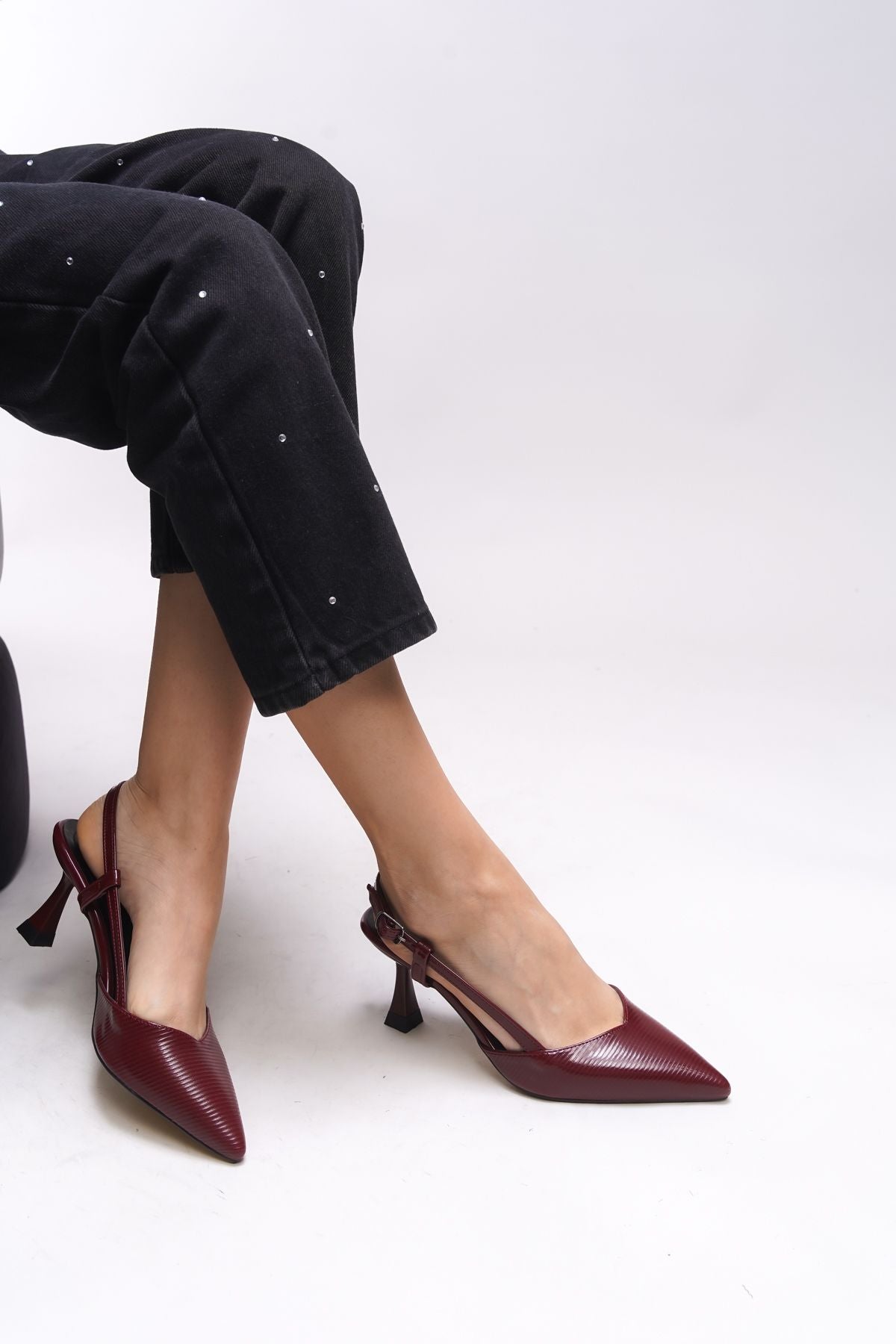 ELYERUE LIGHT BACK LIGHT SOCIAL NUNITY STYETTO 0012725 Bordeaux Patent Leather Lear