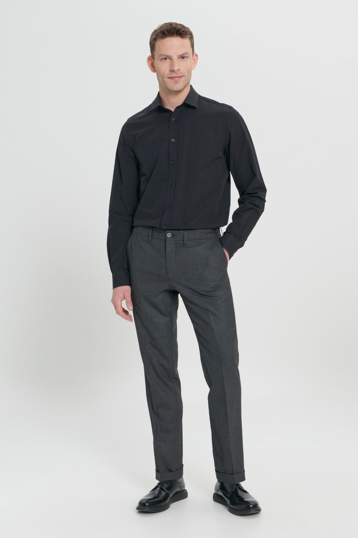 Men's black comfort fit comfortable cutting side pocket patterned waist waist rubber pants