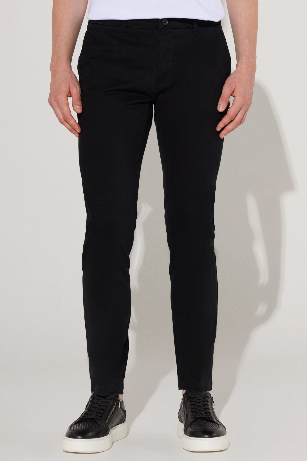 Men's black slim fit narrow -cut cotton flexible comfortable chino pants