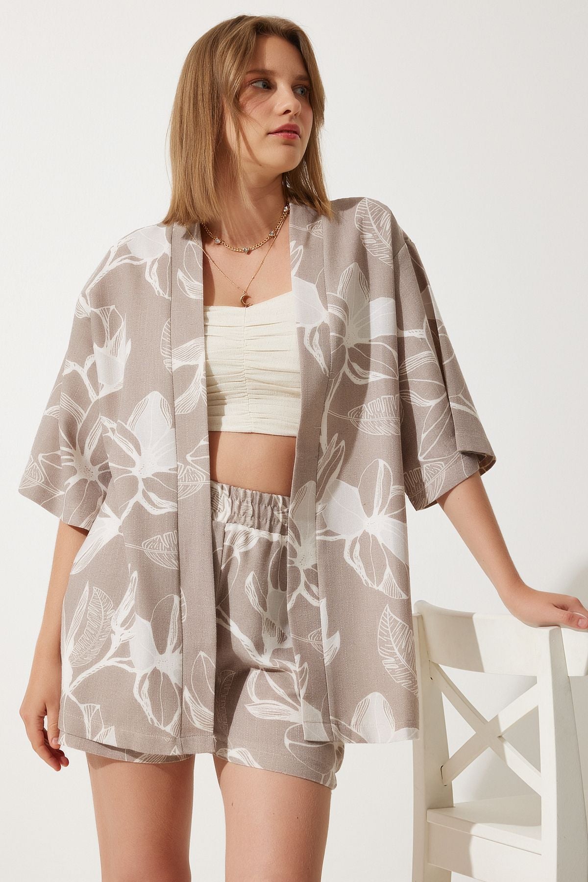 Female Stone Tropic Patterned Summer Raw Linen Kimono Shorts BP00157