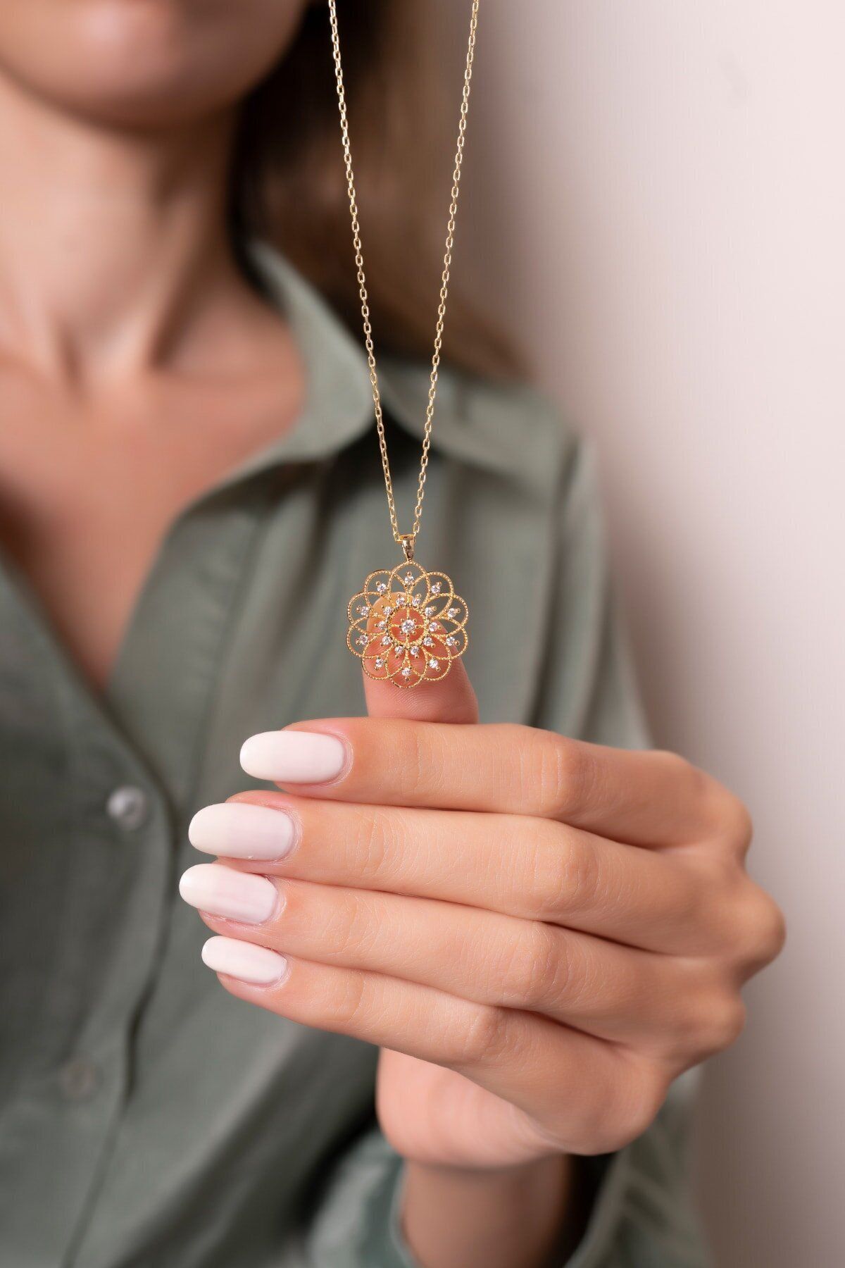 Life Flower White Stone 14 K Rose Gold Coating Women Necklace