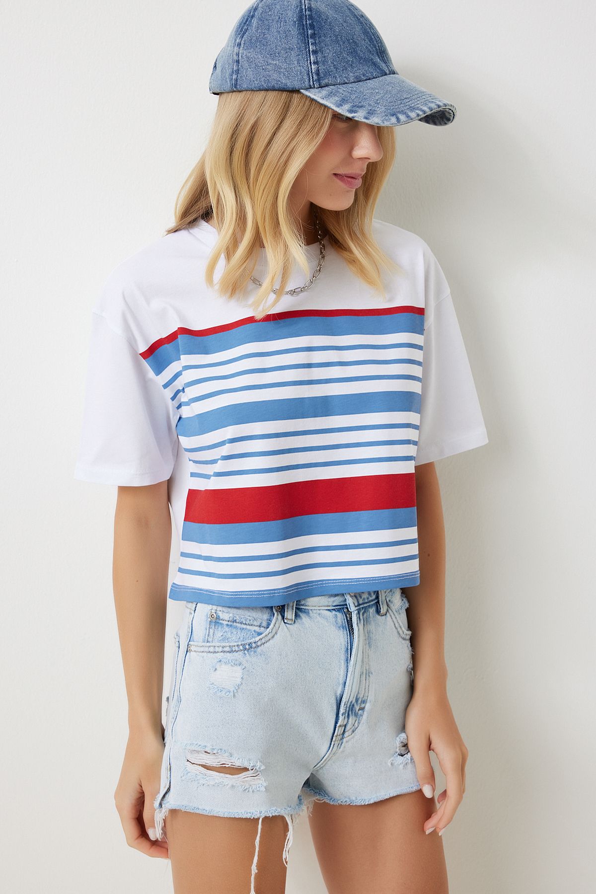 Woman White Blue Bicycle Collar Striped Knitting T-Shirt NJ00151