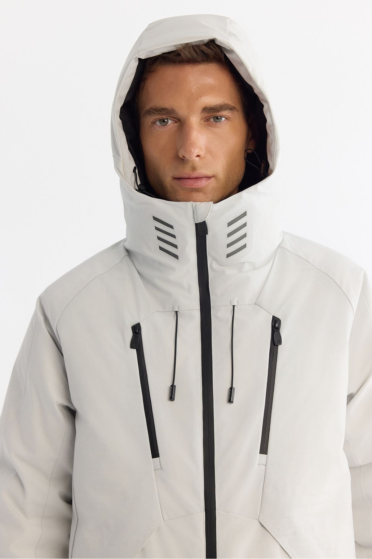 Men's light gray hooded water -driven windproof goose feather Mont A42y6044