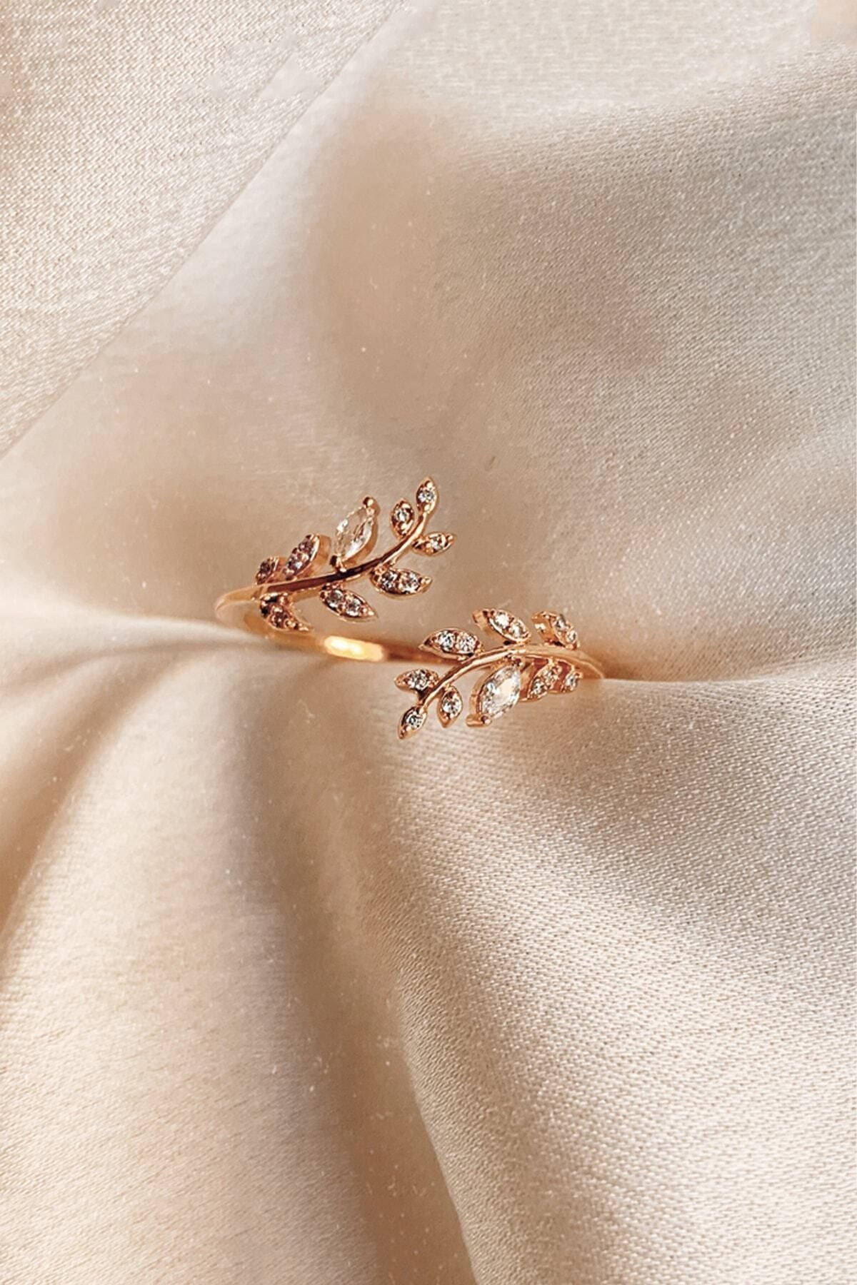 Acacia flower ivy 14k Rose Gold Coating Female Ring