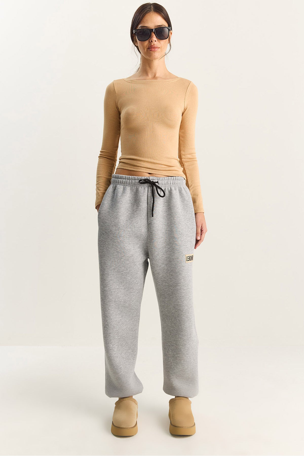 Women's Basic Jogger Relaxed Fleece Sweatpants 60283860