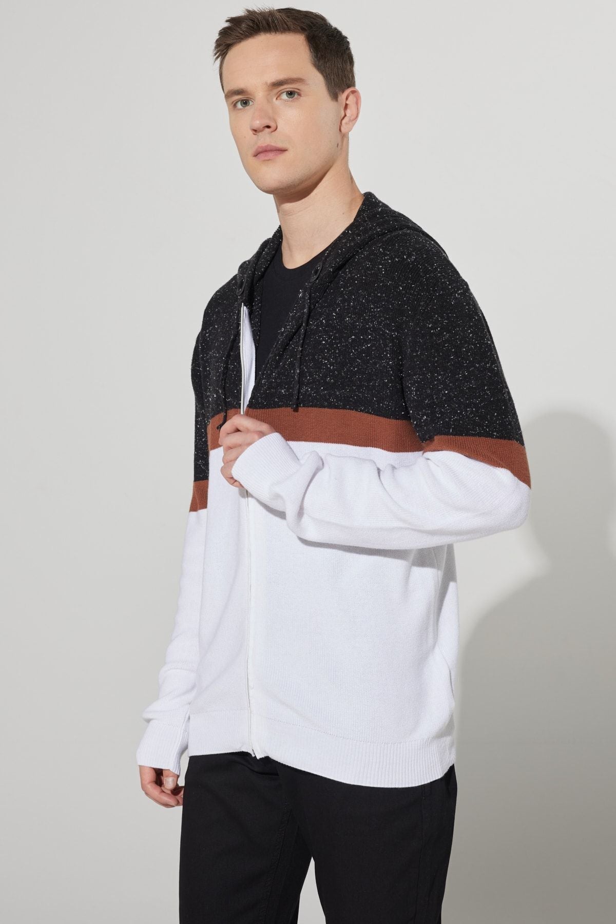 Men's anthracite-Ekru standard fit normal cutting hooded 100 %cotton knitwear cardigan