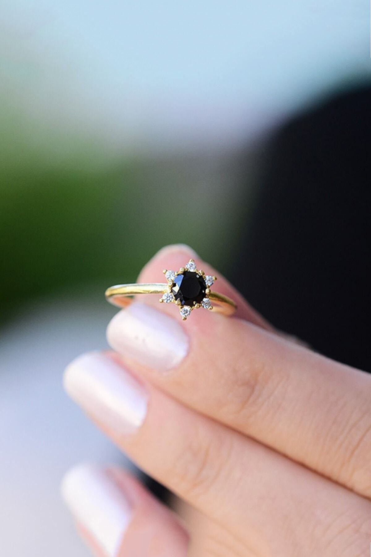 Black Single Stone Adjustable Woman with Flower Motif 14 K Gold Plated Ring