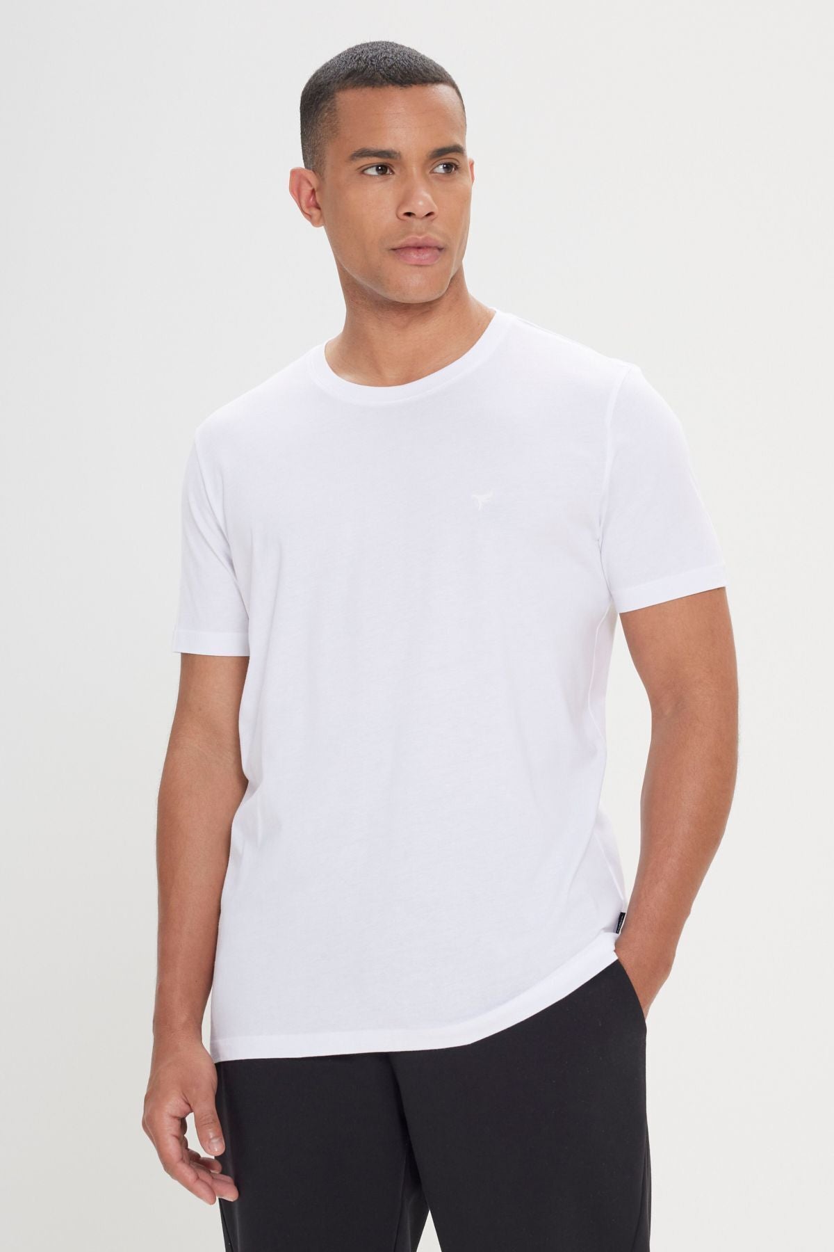 100 %Organic Cotton Men's White Slim Fit Narrow Cessation Bike Bike Yaka T -shirt