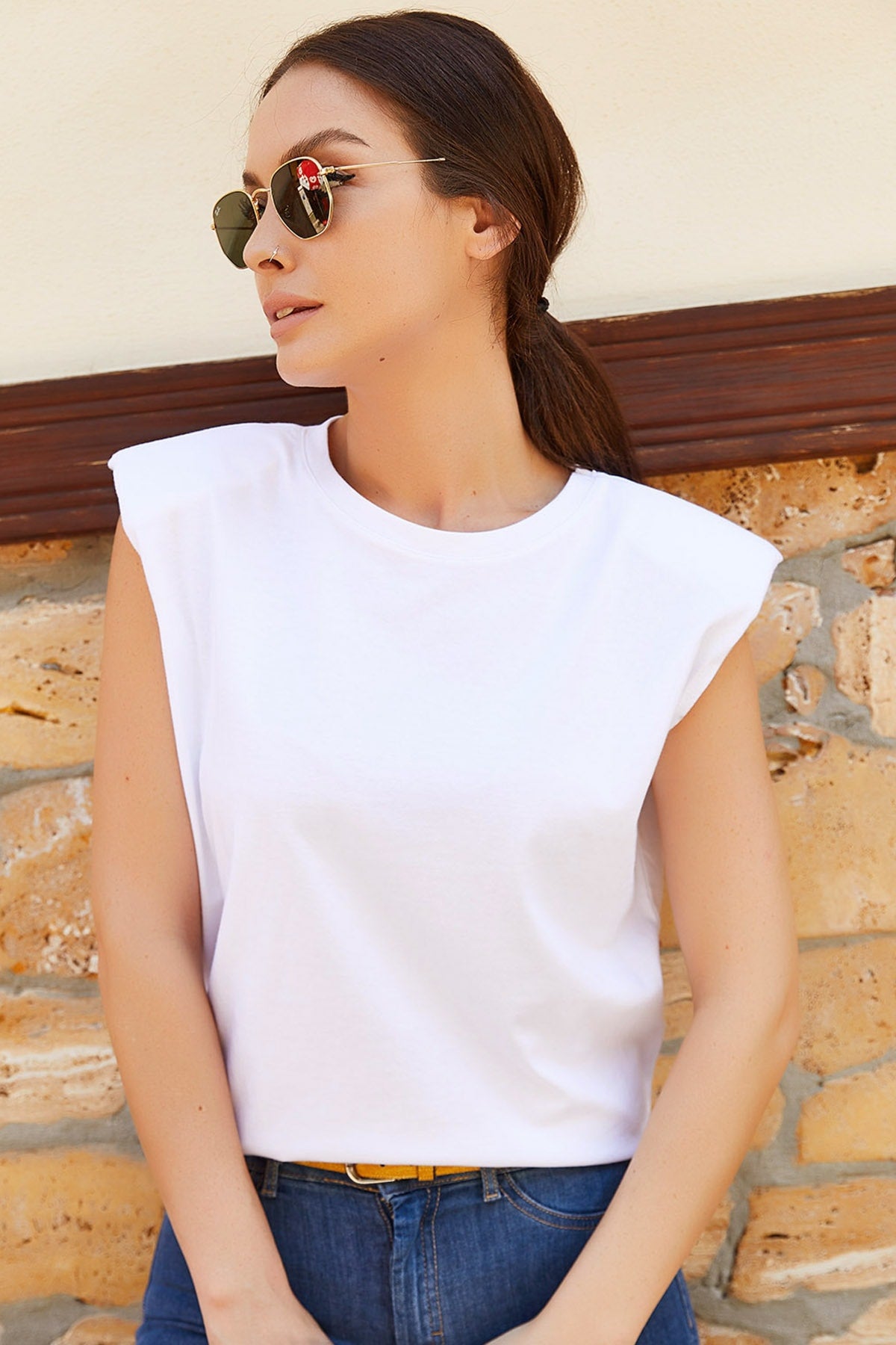 Women's White Padded Shoulders Short Sleeve T-Shirt Arm-20Y055019