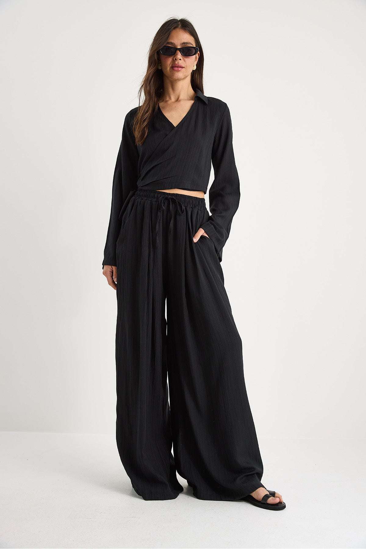 Women's V-Neck Tie Detailed Blouse with Pocket Detail and Loose Trousers Suit with Elastic Waist 60283324