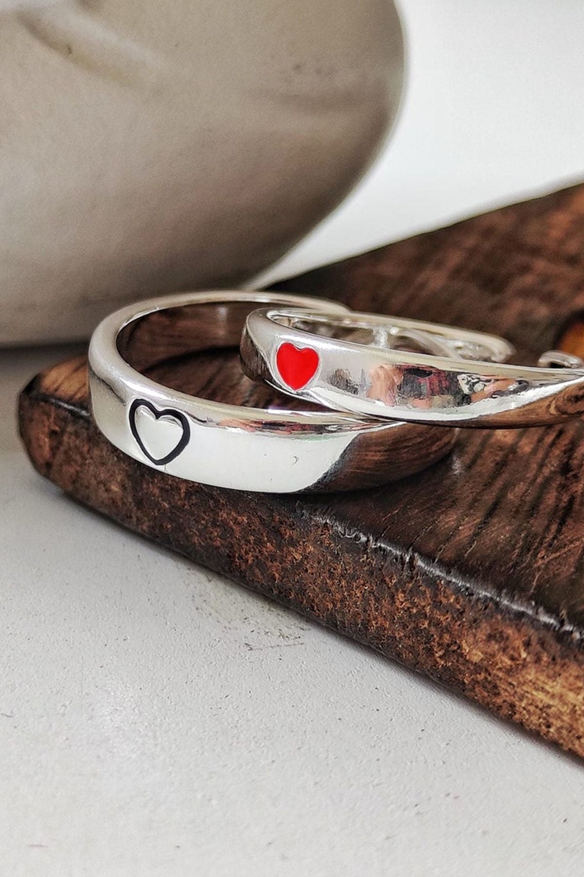 Silver plated with colorful heart motif adjustable double wedding rings ring