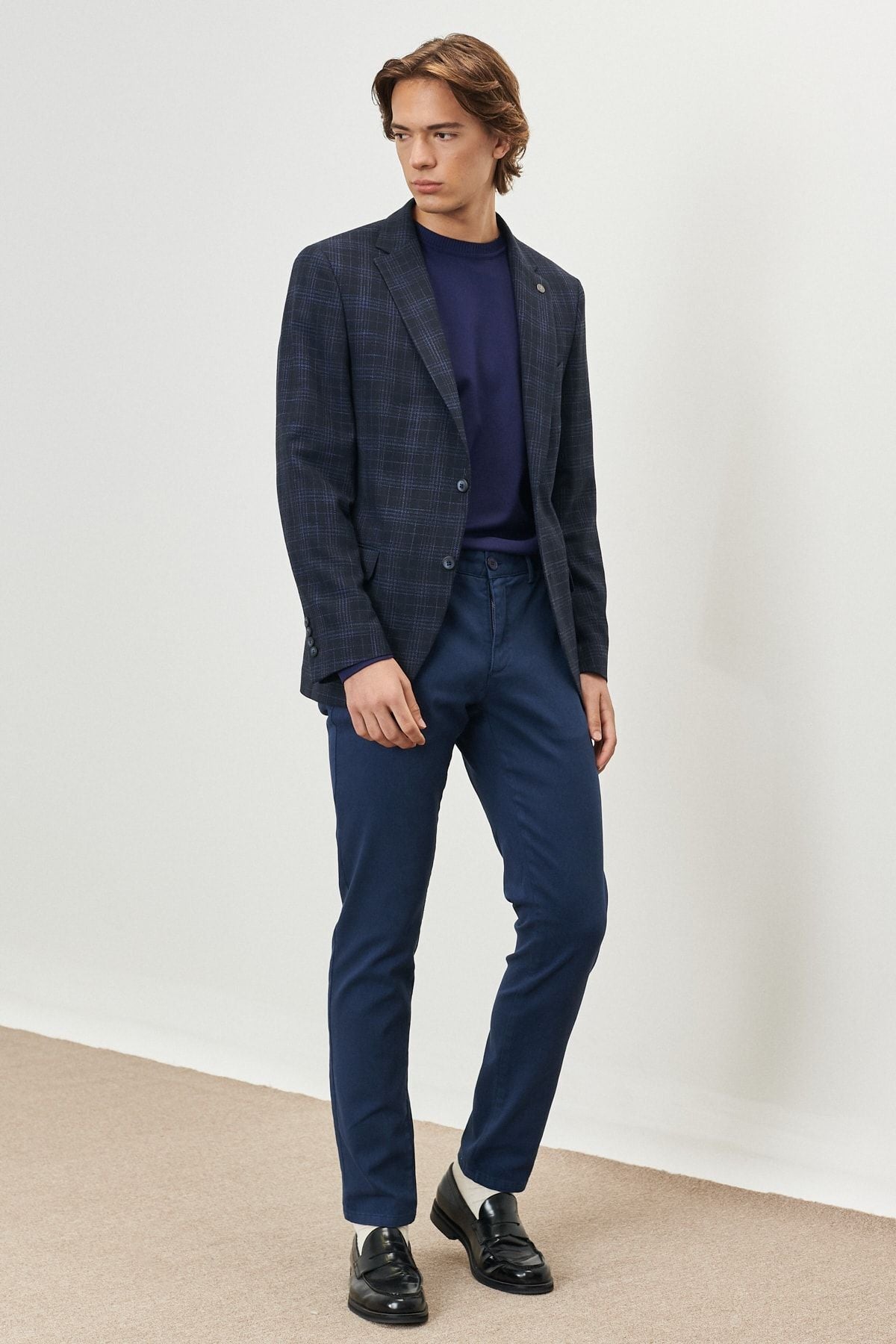 Men's navy blue slim fit narrow cutting mono collar plaid patterned blazer jacket