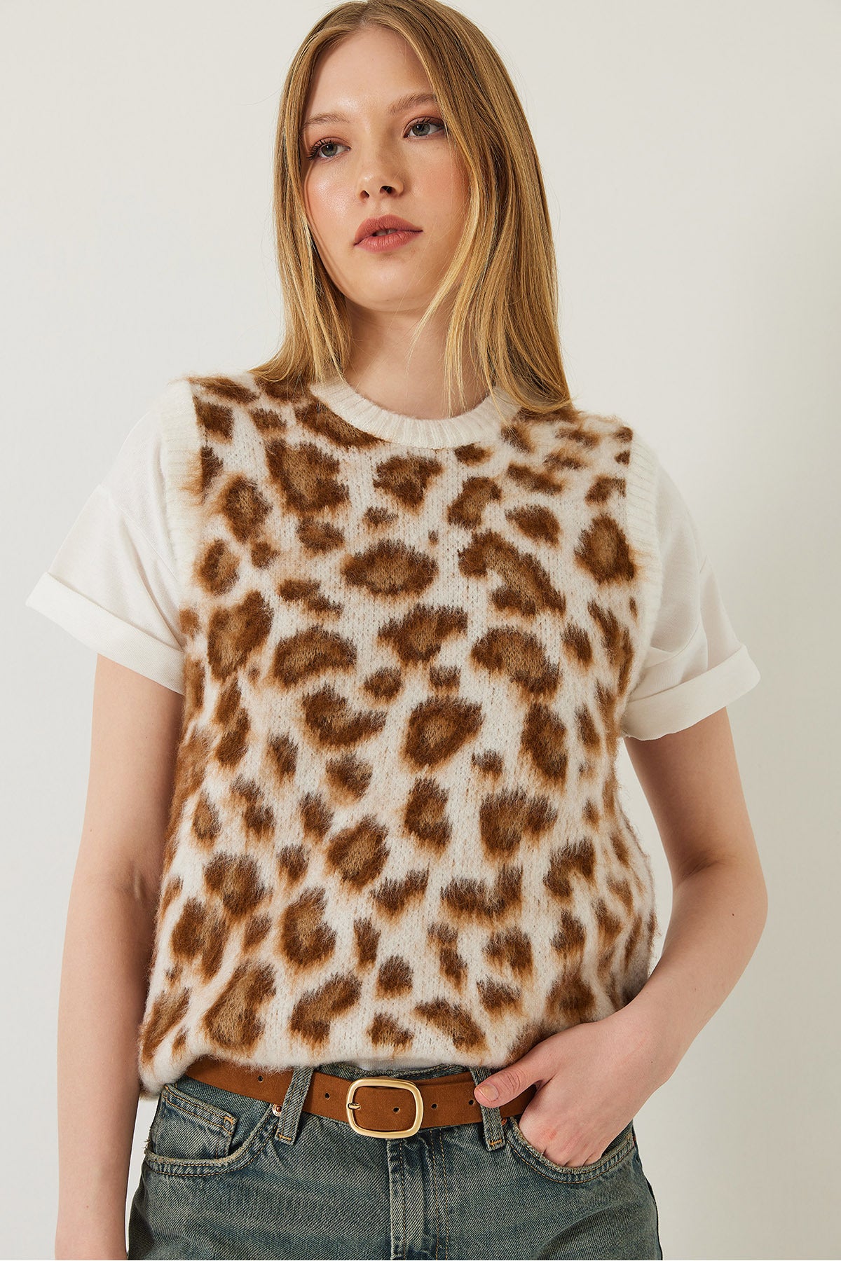 Women's Charmed Leopard Patterned Sweater 20246281