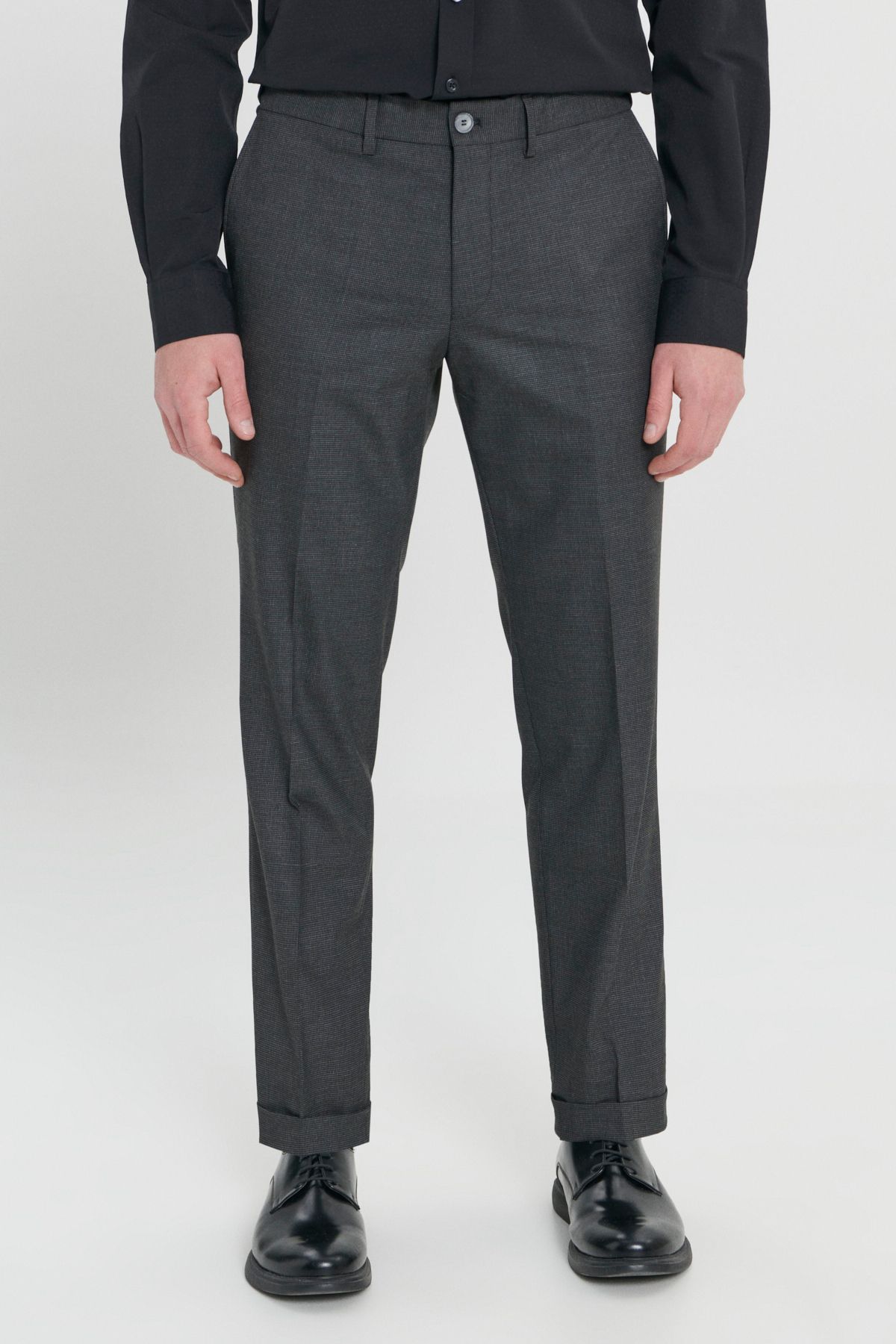 Men's black comfort fit comfortable cutting side pocket patterned waist waist rubber pants