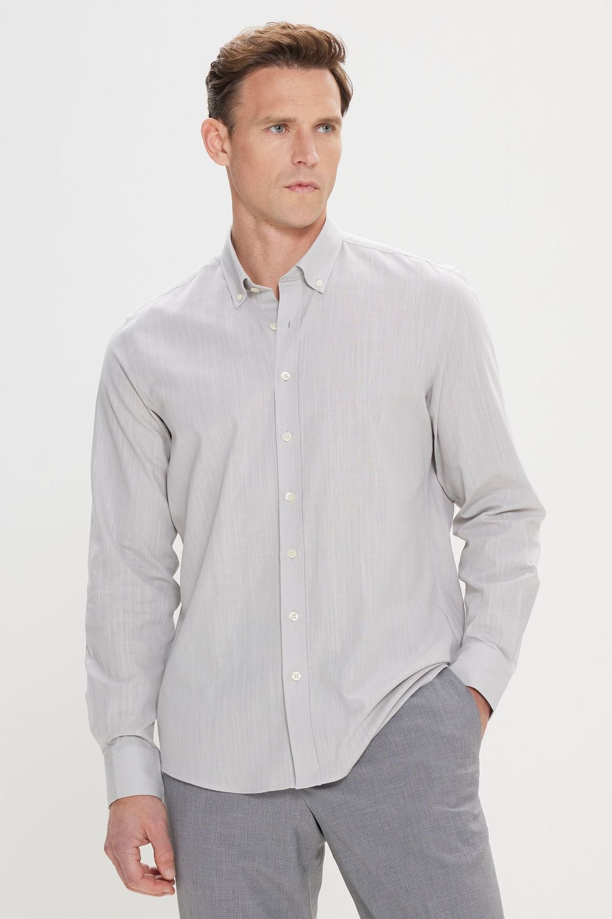 Men's gray 100 %cotton breathing fabric pennant oxford slim fit button collar shirt