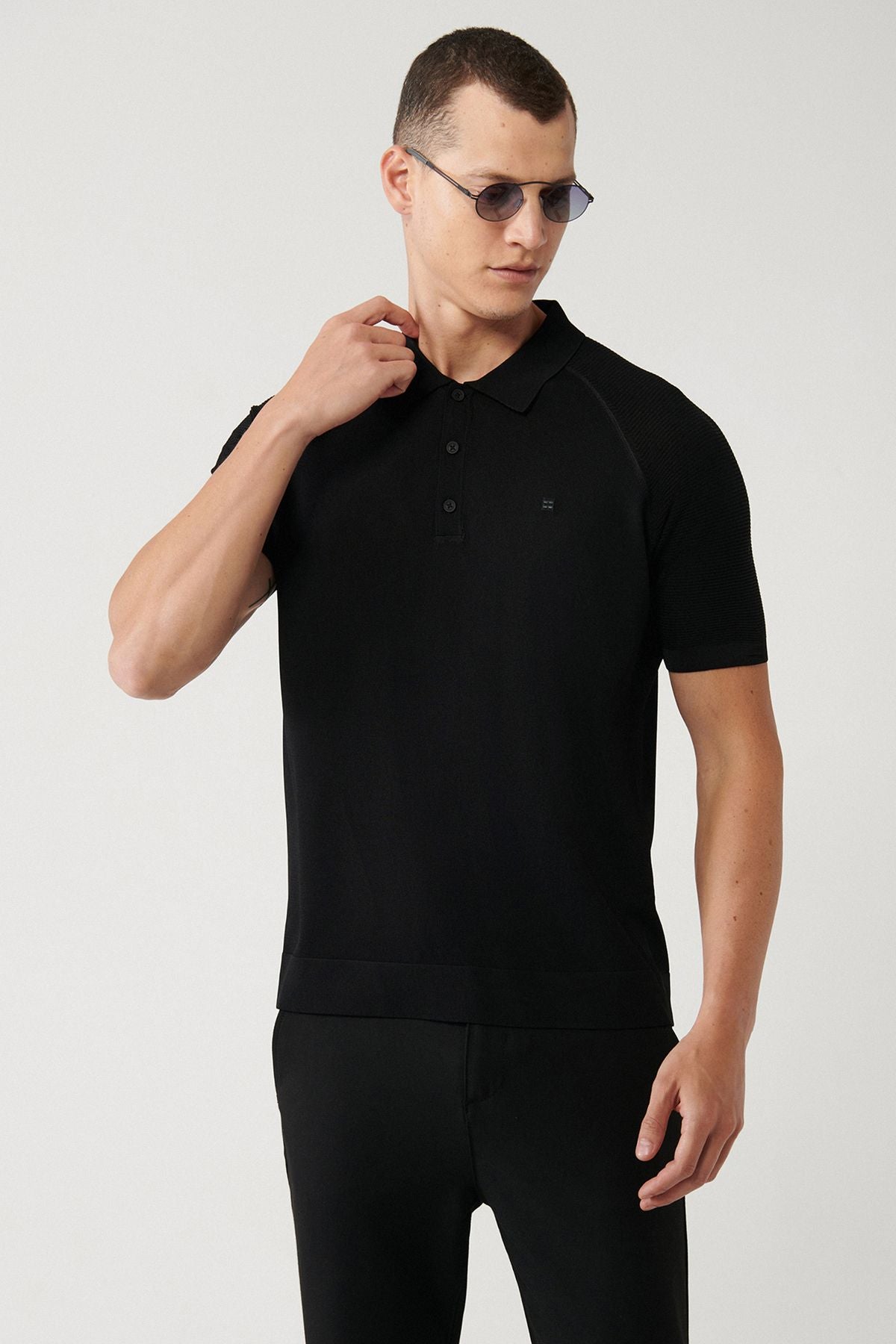 Men's black arms knitting detailed rayon knitwear t-shirt A32y5018