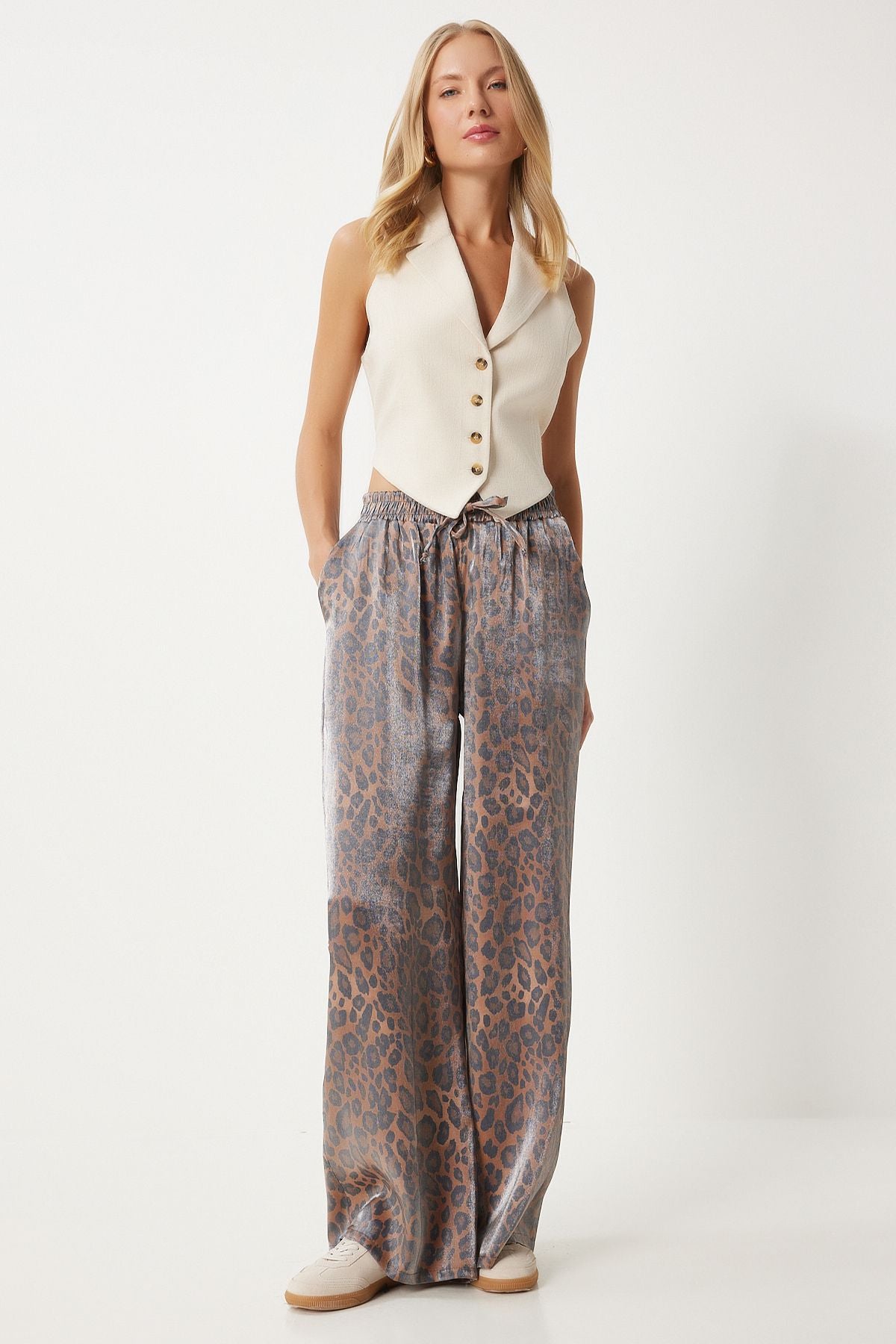 Women's black beige leopard patterned bright surface pants an00209