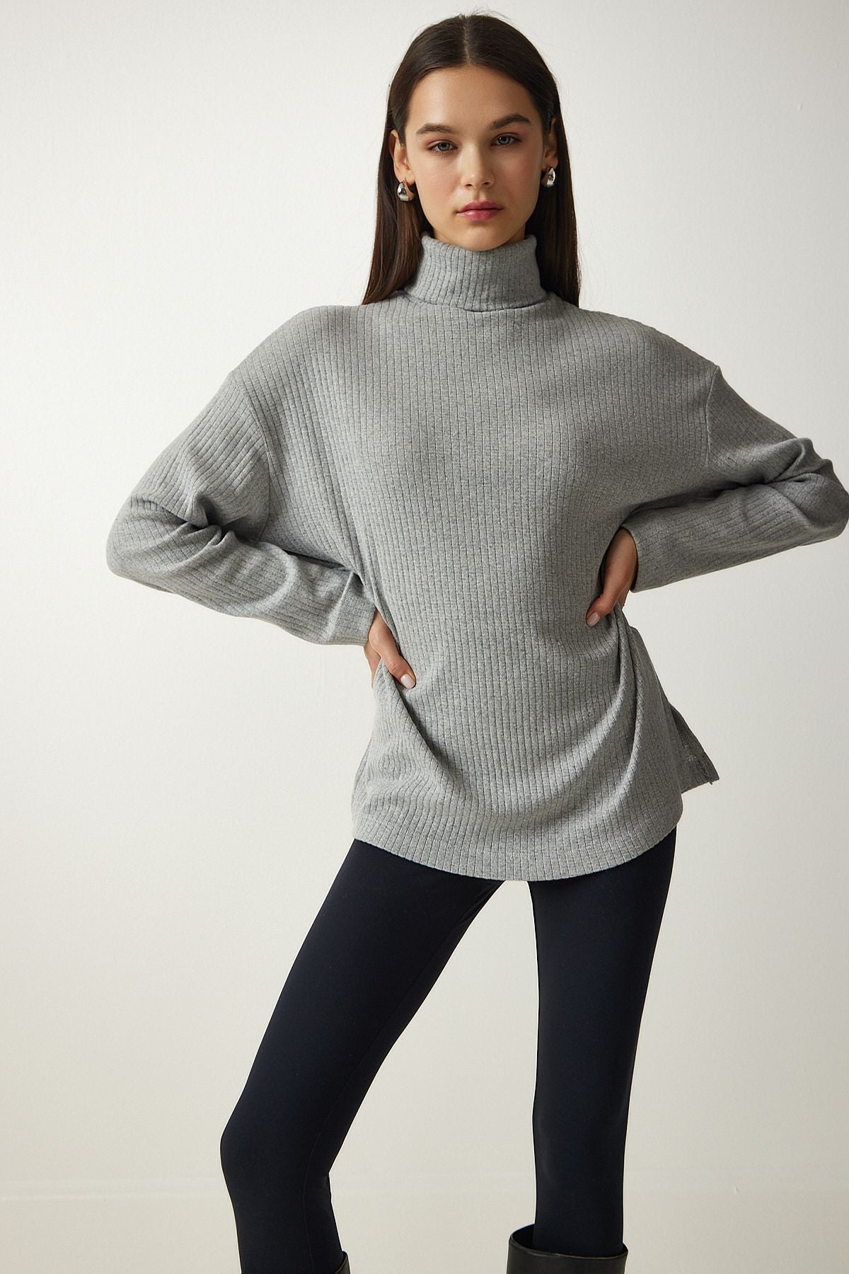 Women's Gray Fisherman Neck Vumor Oversize Knitting Blouse UB00213