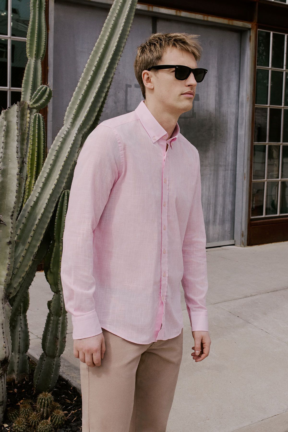 Men's pink 100 %cotton breathing fabric Oxford slim fit button with collar pennant shirt