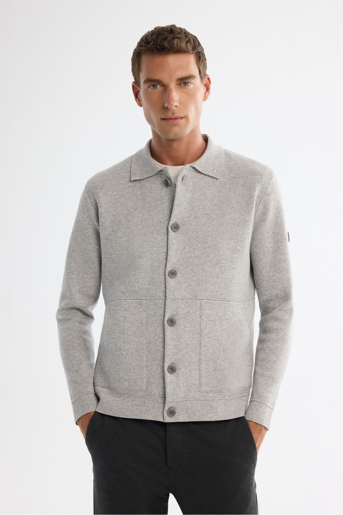 Men's light gray polo collar woolen kangaroo pocket knitwear cardigan A42y5141