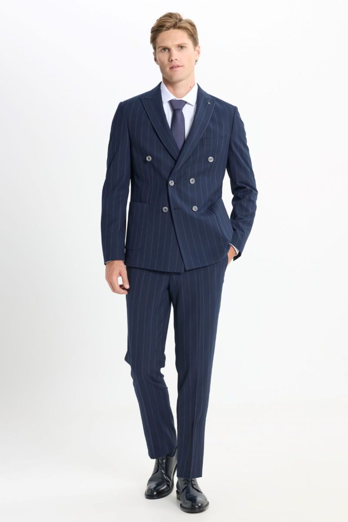 Slim fit narrow cut swallow collar striped cover pocket flexible navy blue-gray suit