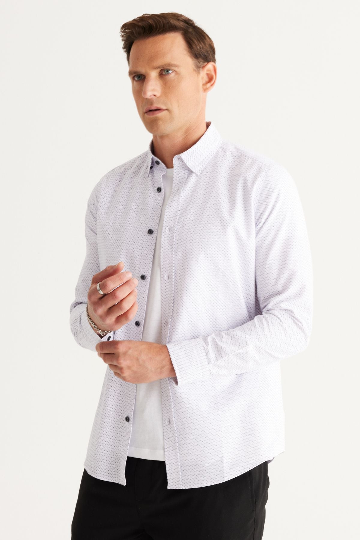 Men's White-Black Slim Fit Narrow Cut Hidden button collar cotton printed shirt
