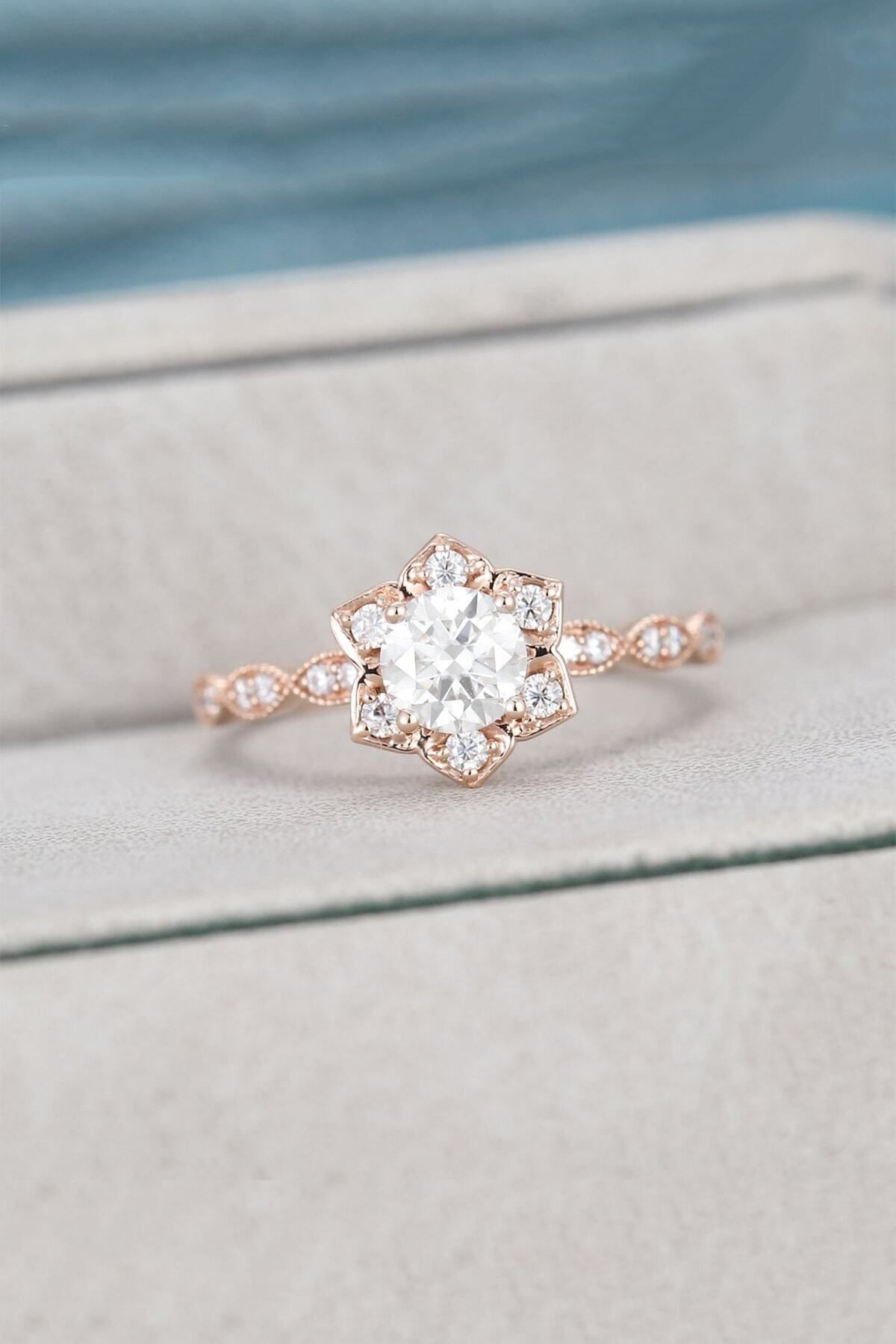 Flower Model Vintage Adjustable 14 K Rose Gold Plated Woman Ring