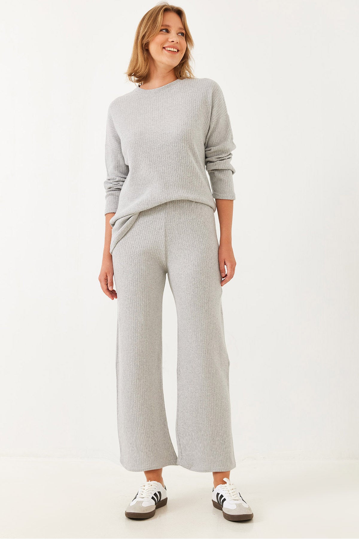 Women's Crew Neck Basic Bottom-Top Set 0036 60251871