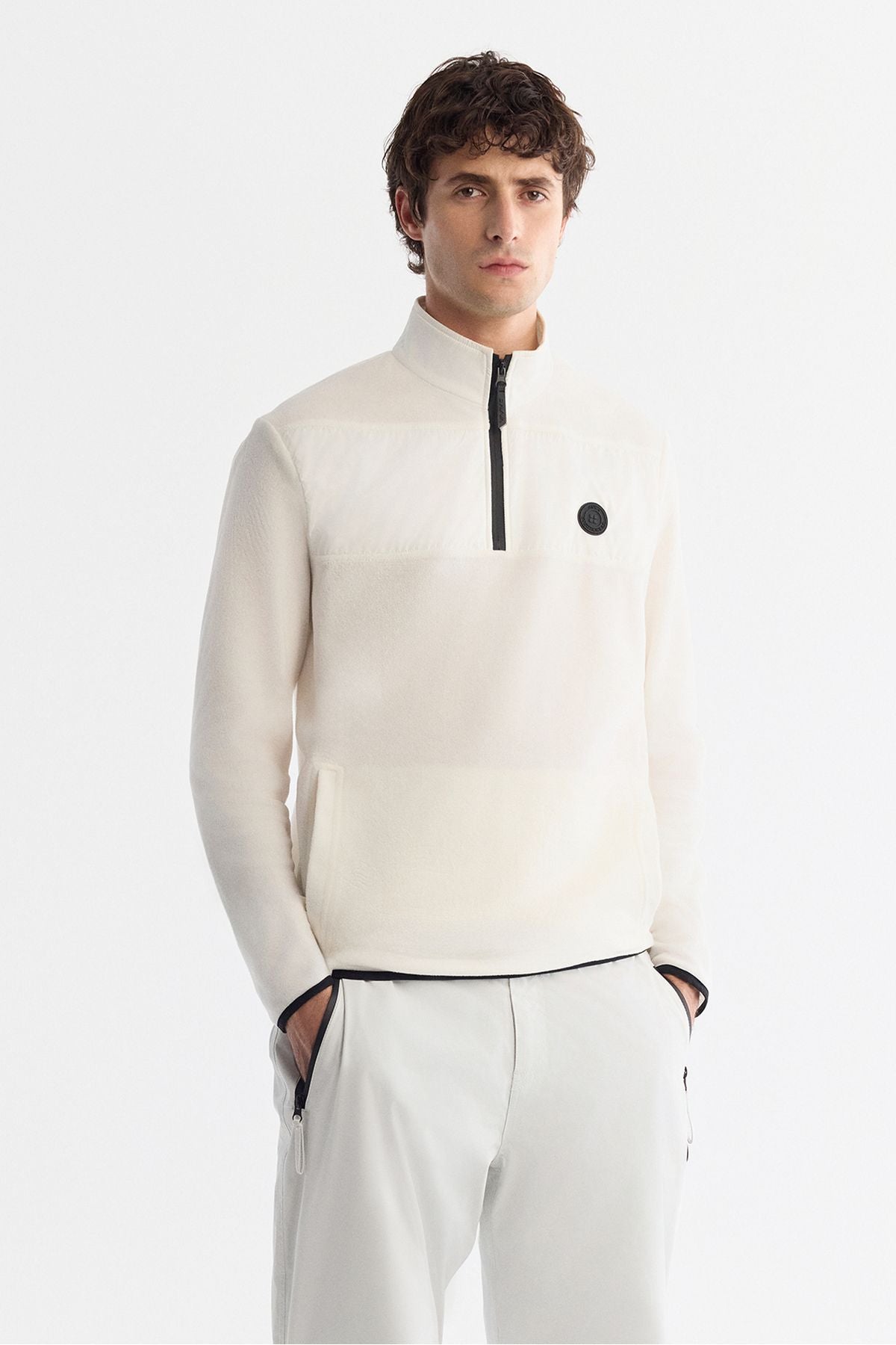 Men's Ecru Cool -resistant zipper upright collar polar sweatshirt A42y1380