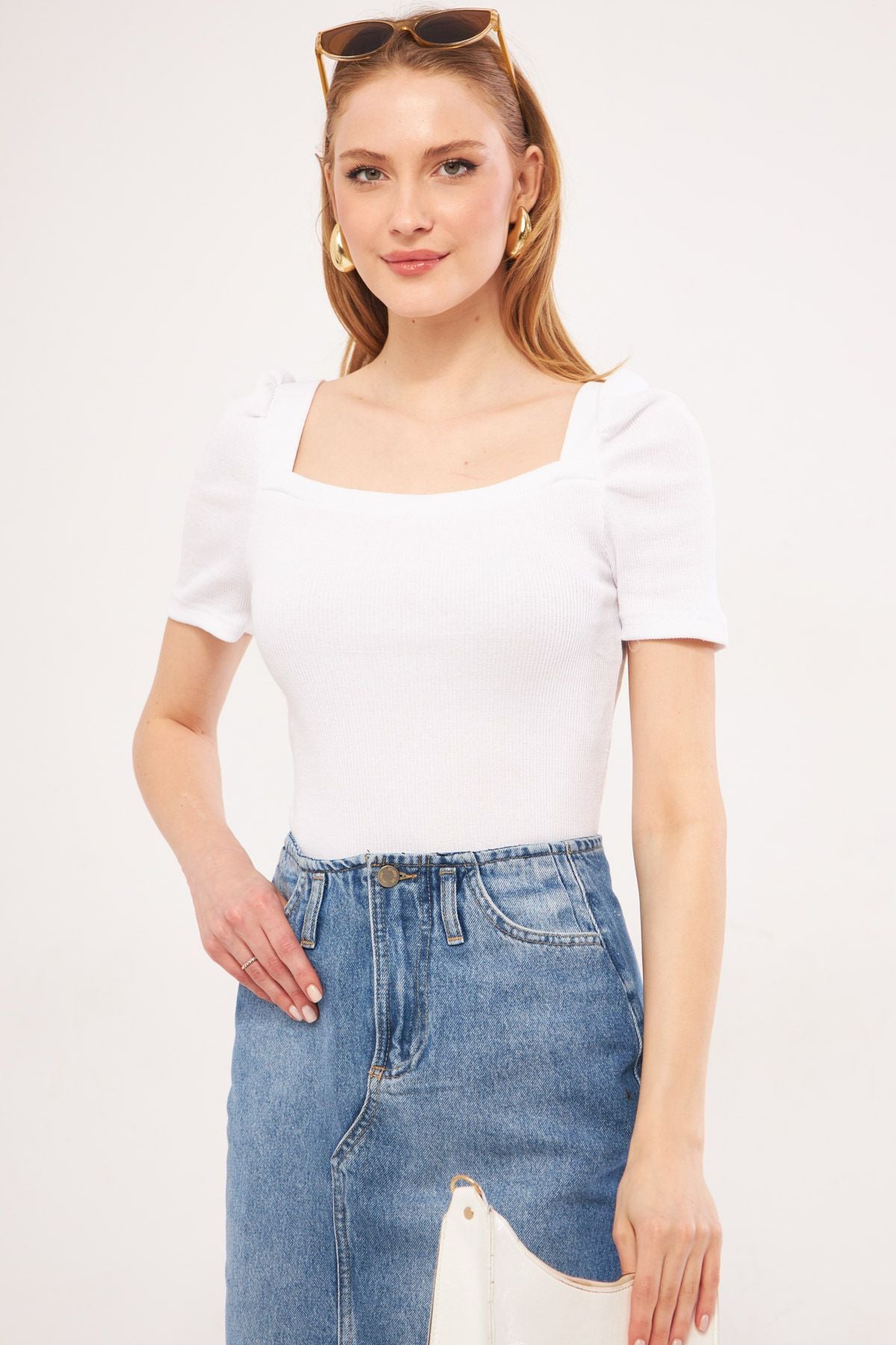 Women's White Front Back Square Neck Watermelon Sleeve Ribbed Blouse ARM-24Y133004