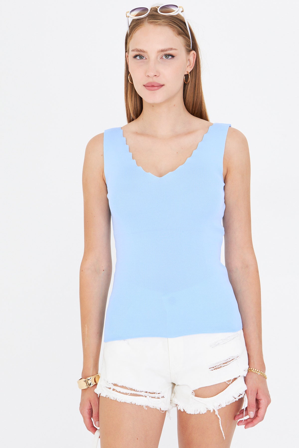 Women's Baby Blue Zigzag V-Neck Camisole Blouse ARM-23Y069004