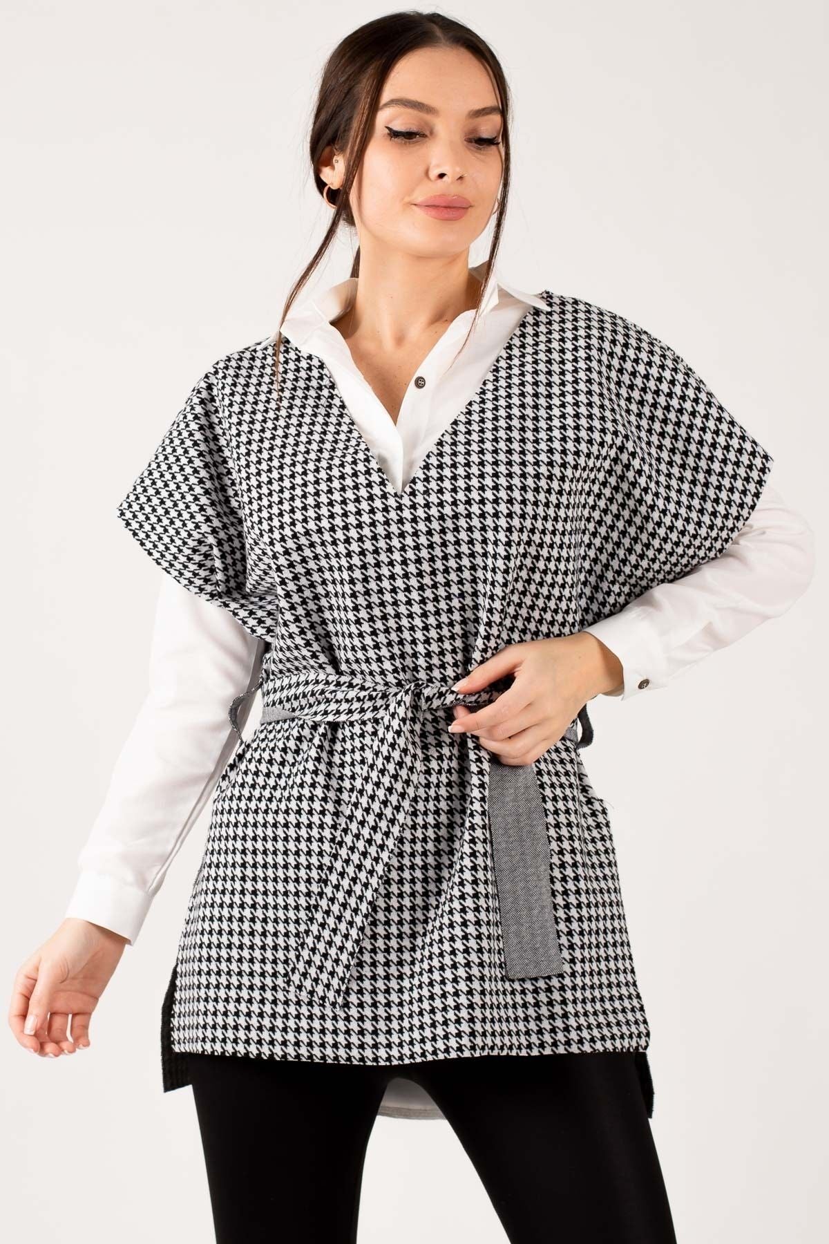 Women's White Small Houndstooth Pattern Tie Waist V-Neck Sweater ARM-21K001070